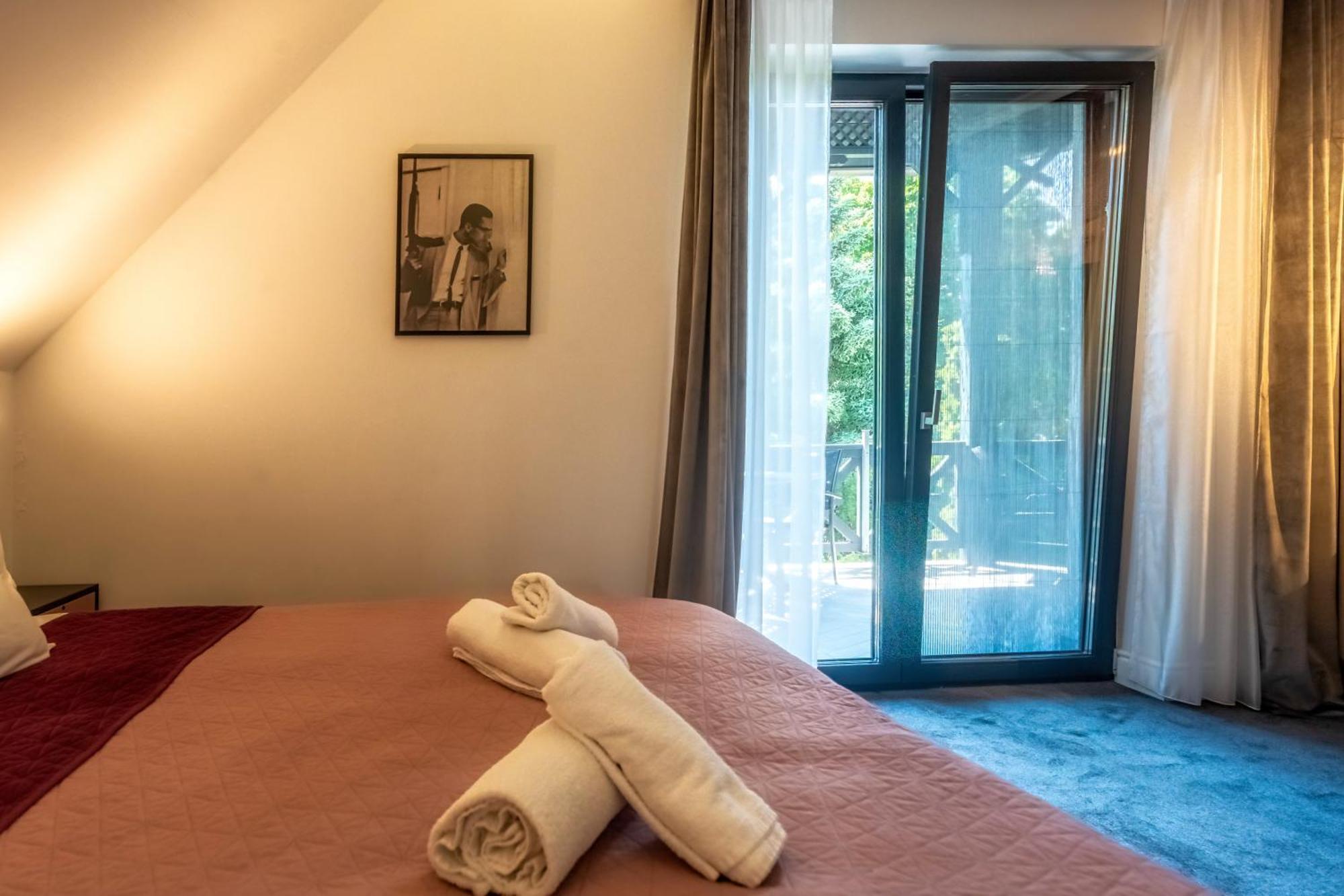 Bed & Breakfast Viktoria *